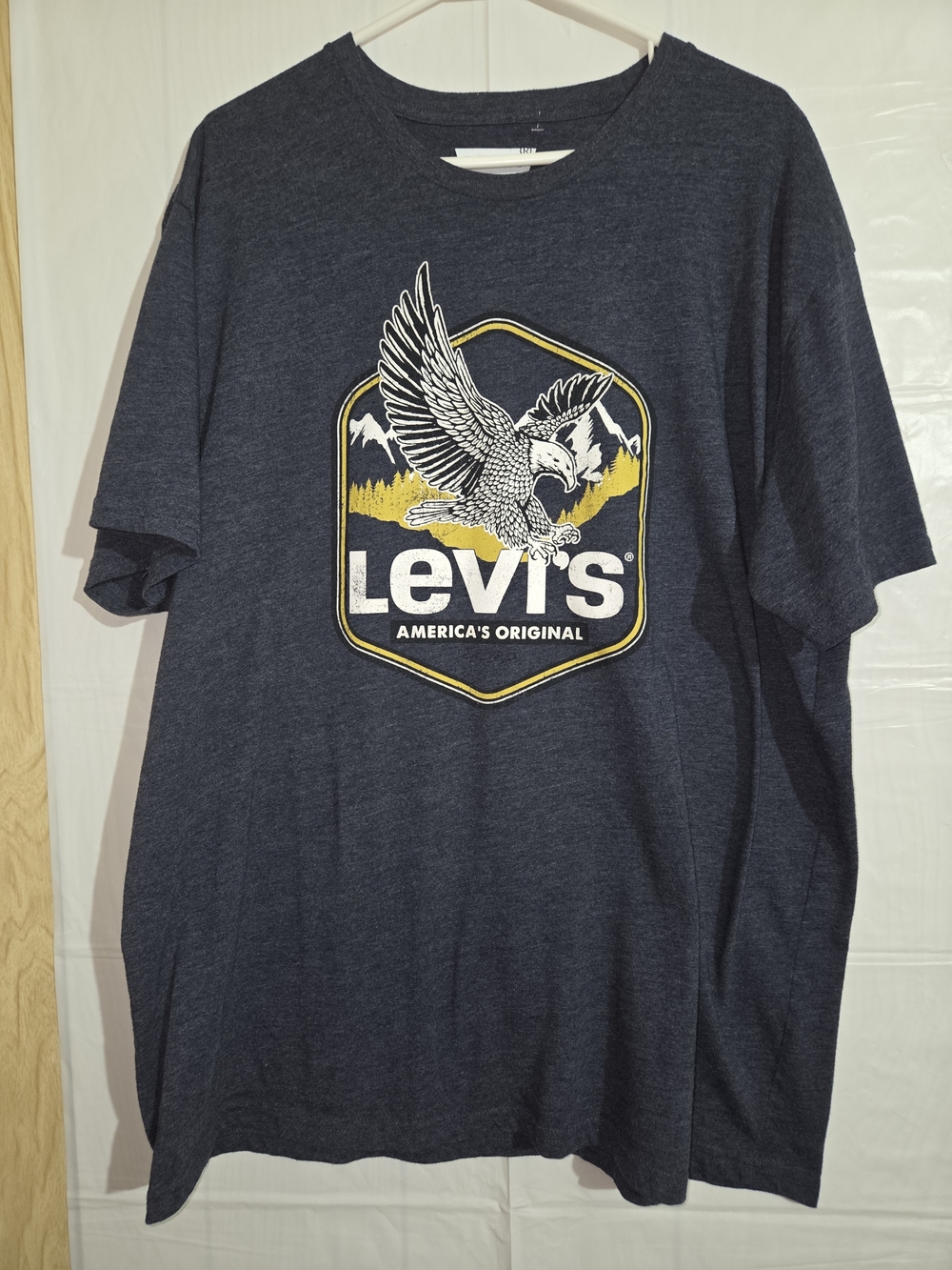 Levi's Navy Heather Graphic Tee with Eagle Emblem